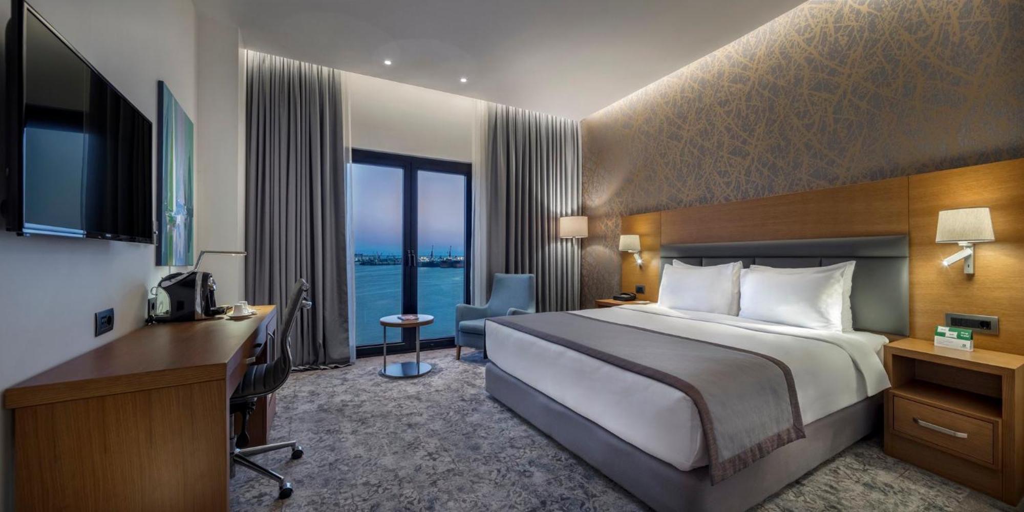- Tuzla Bay By Ihg מלון 4*