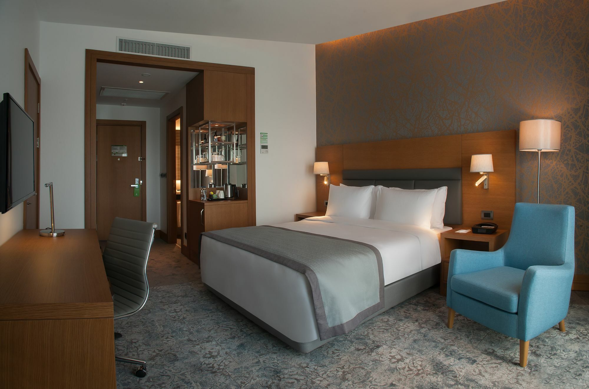- Tuzla Bay By Ihg מלון 4*
