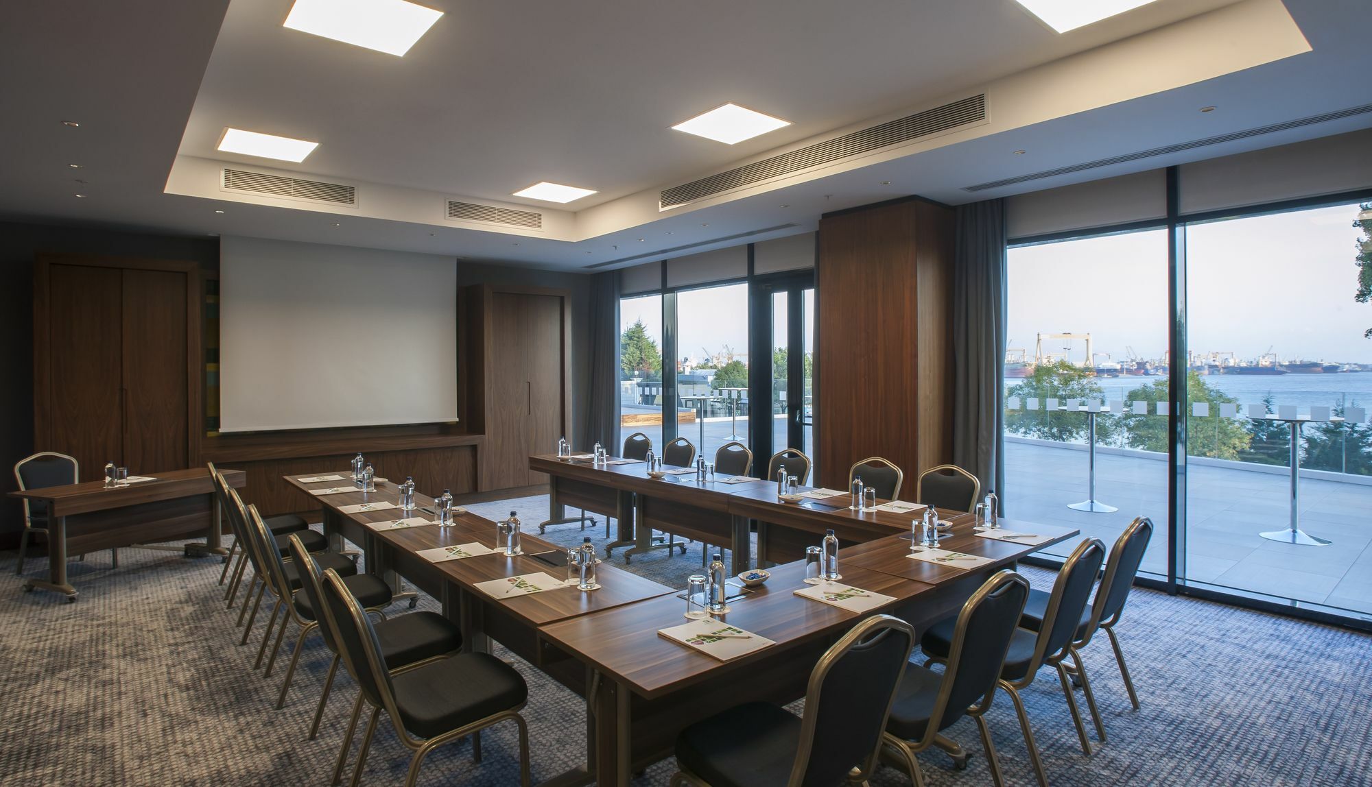 - Tuzla Bay By Ihg 4* איסטמבול